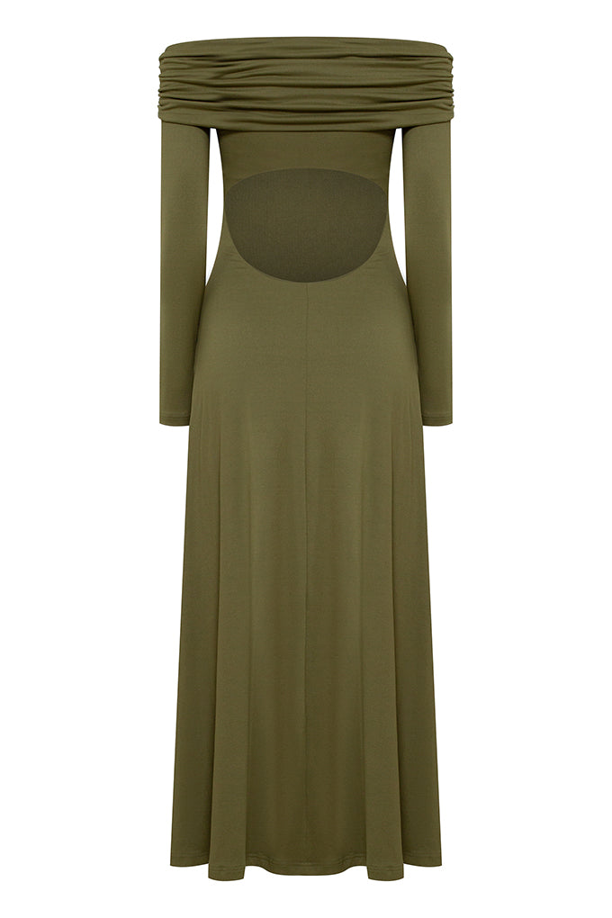 An elegant midi dress