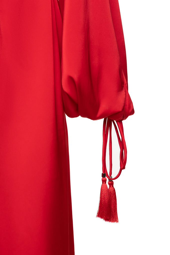 Beach tunic with belt and tassels on the sleeves